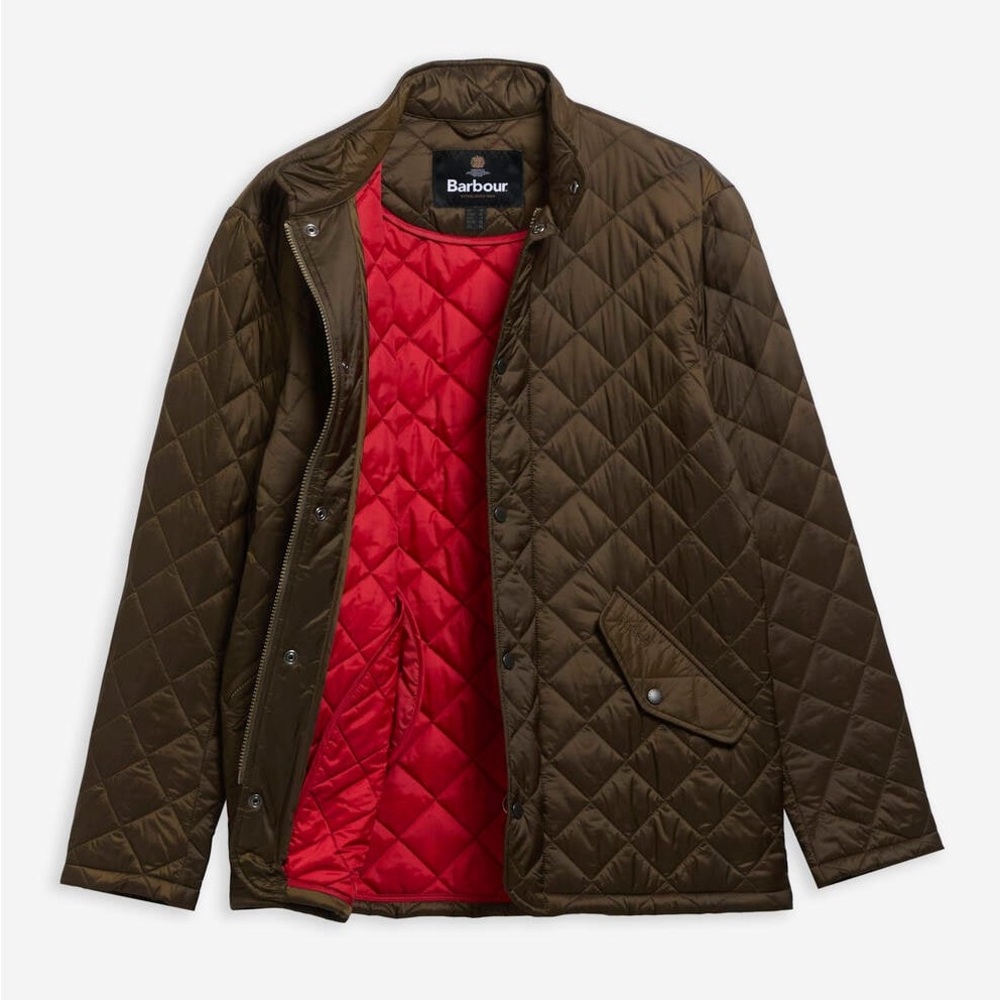 Barbour Men's Flyweight Chelsea Quilted Jacket in Olive with Red Lining